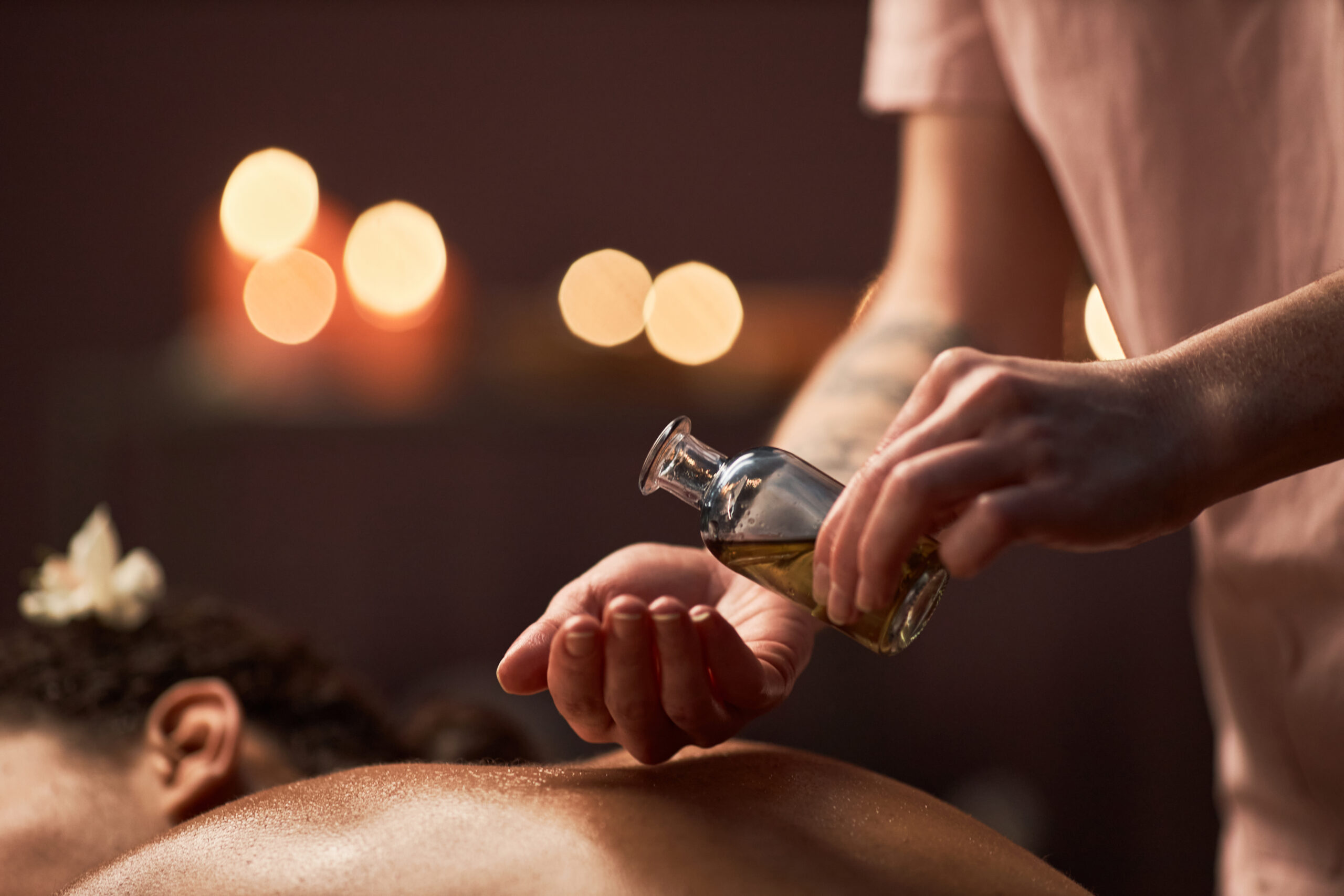 Aroma Hot Oil Massage 